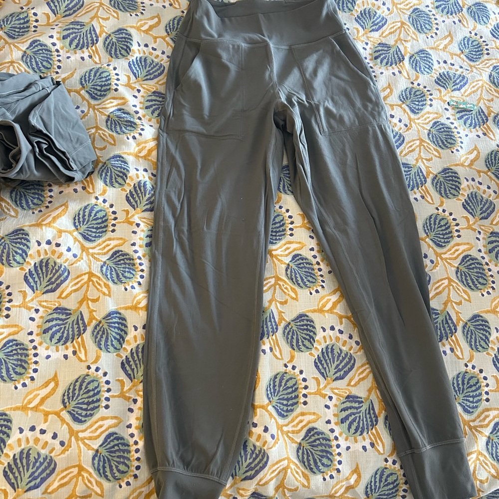 Lululemon align joggers